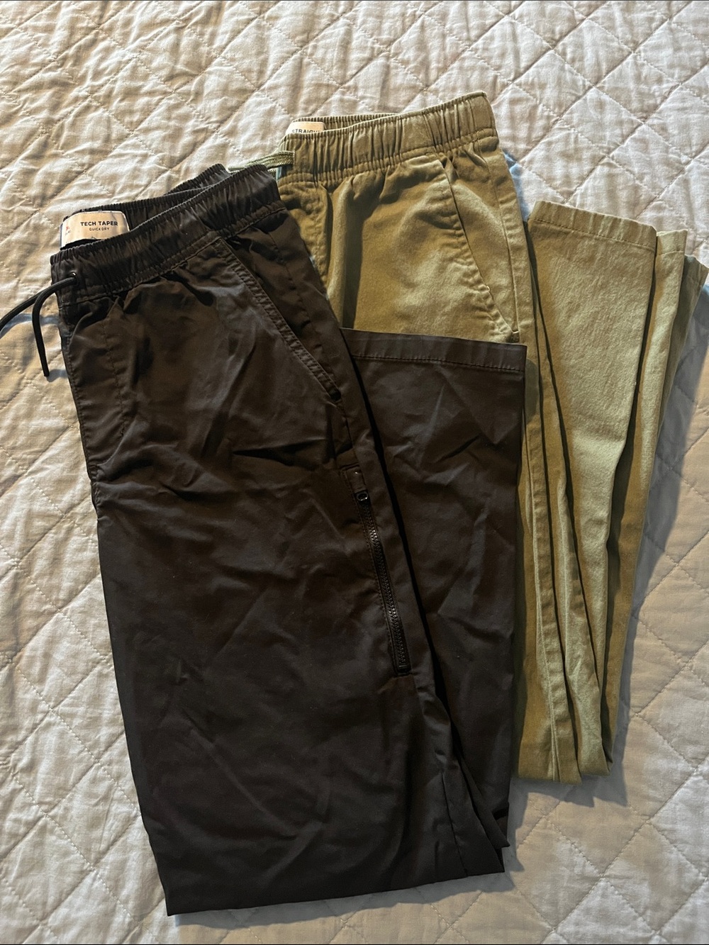 Lot: 2 Pairs Old Navy Boys Pants Size XL 14/16